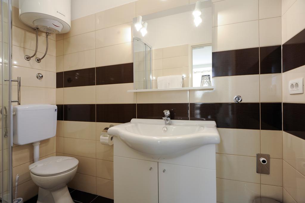 זאדאר Tinel Rooms Old City Center מראה חיצוני תמונה